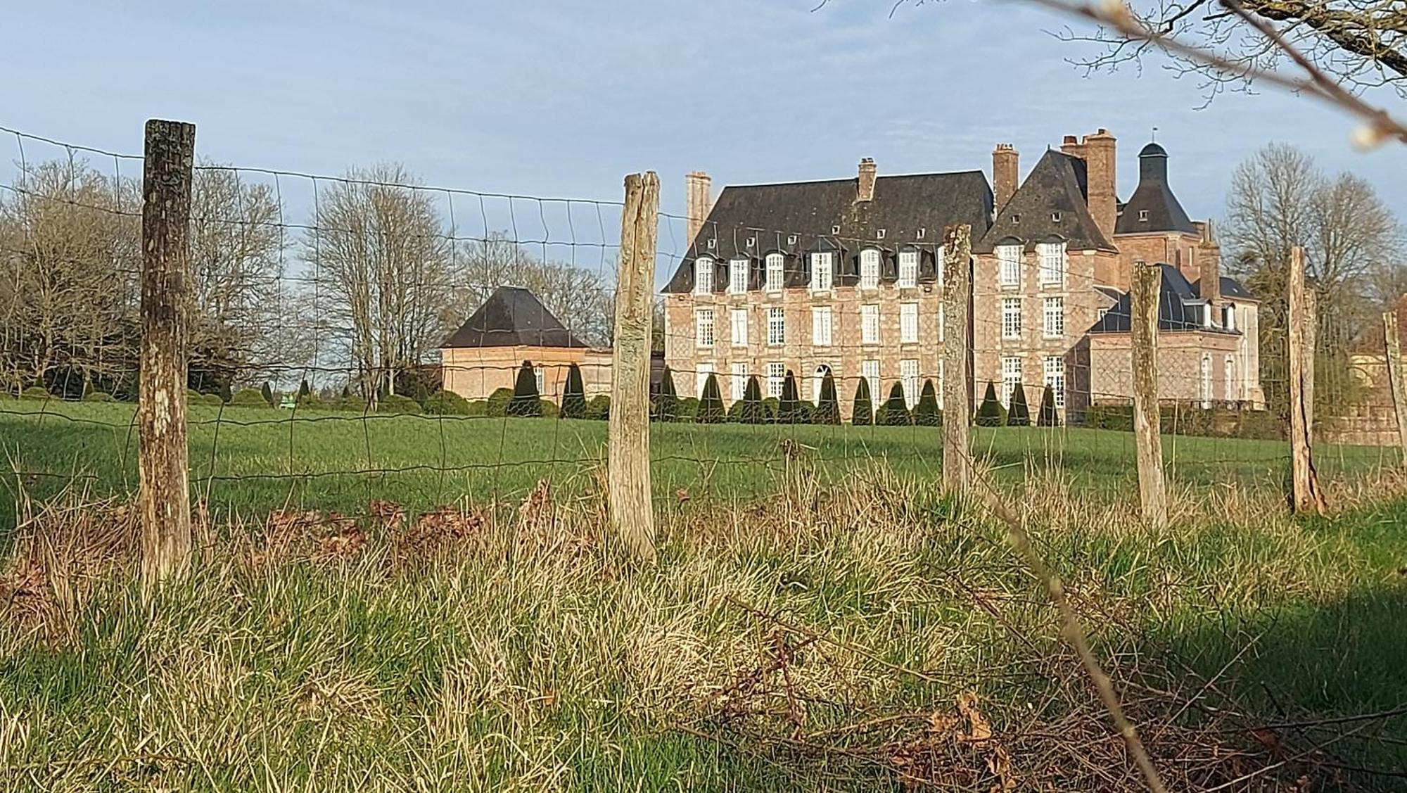 Villa Maella Saint-Michel-Tuboeuf Luaran gambar